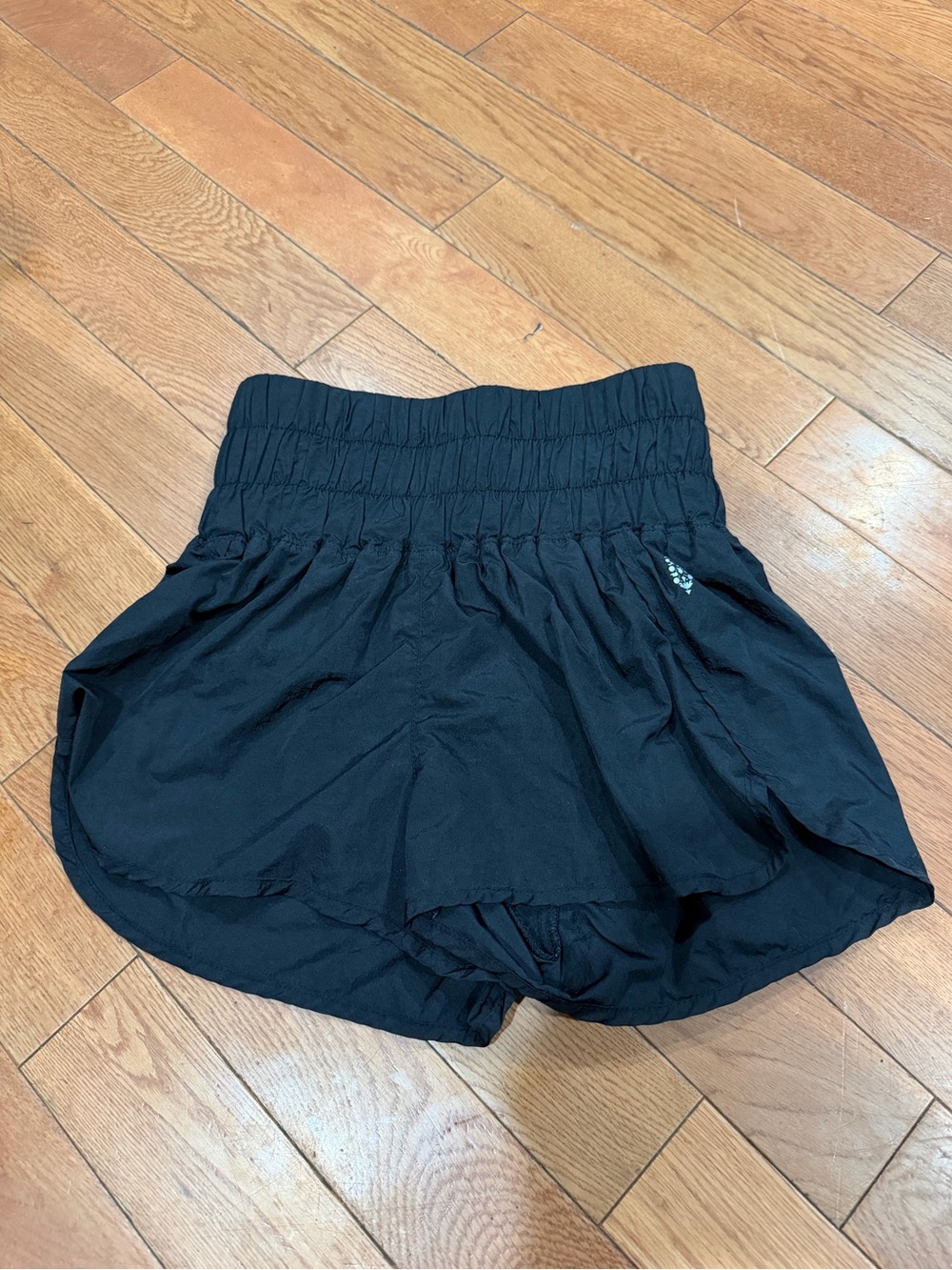 Free People Movement The Way Home Run Shorts Black [size small)